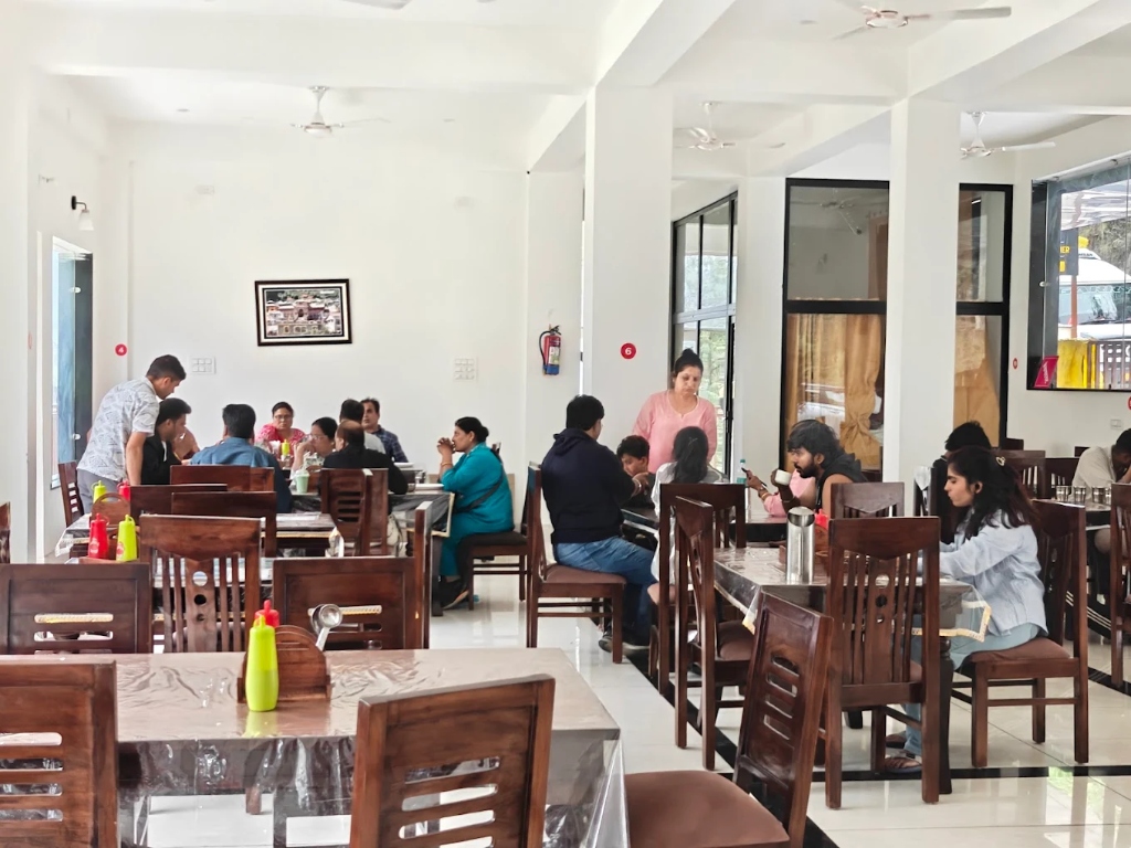 Hotel Kailasha Inn & Restaurant Dining Hall